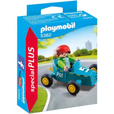 Enfant avec kart